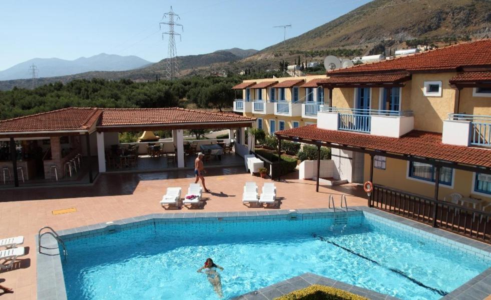 Mareva Hotel Apartments Hersonissos  Exterior foto